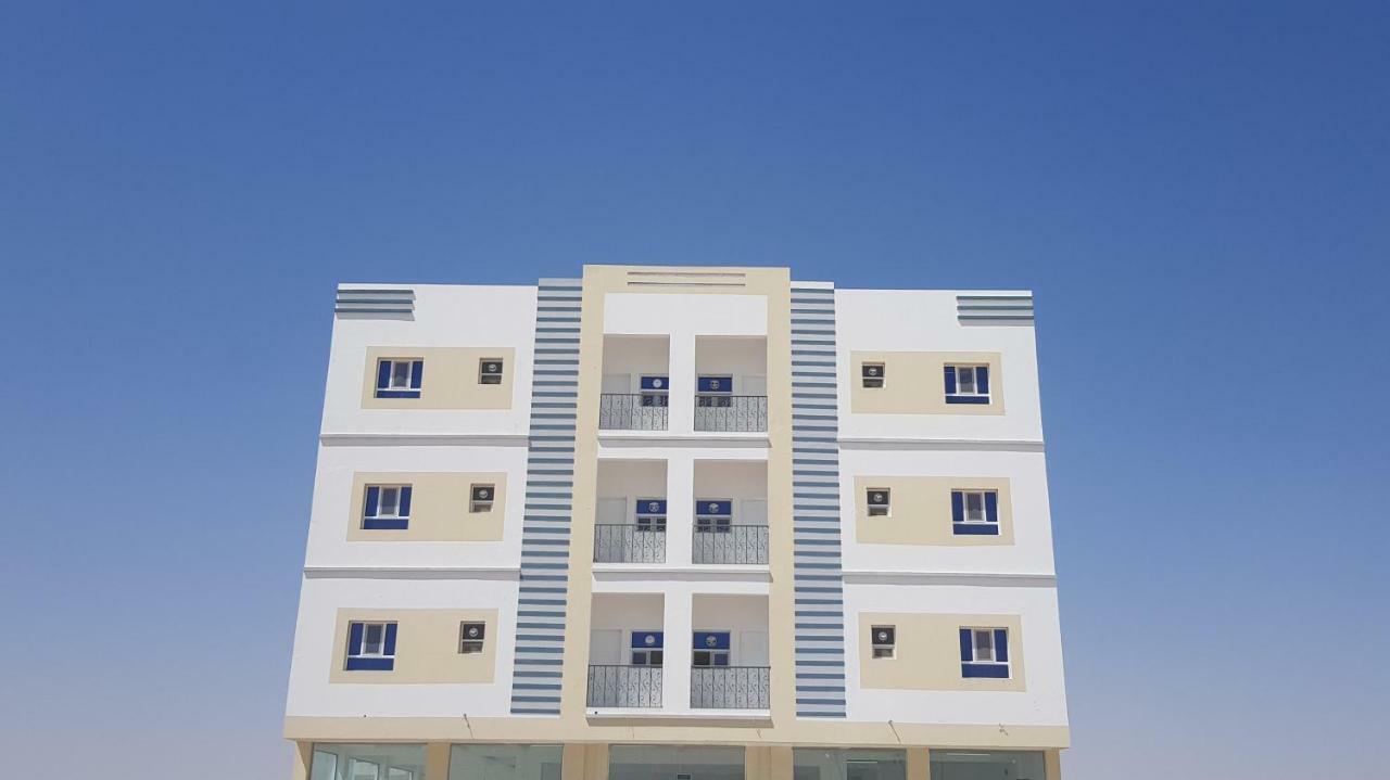 الشقق الفندقية الدقمفي  أجنحة دمب المظهر الخارجي الصورة