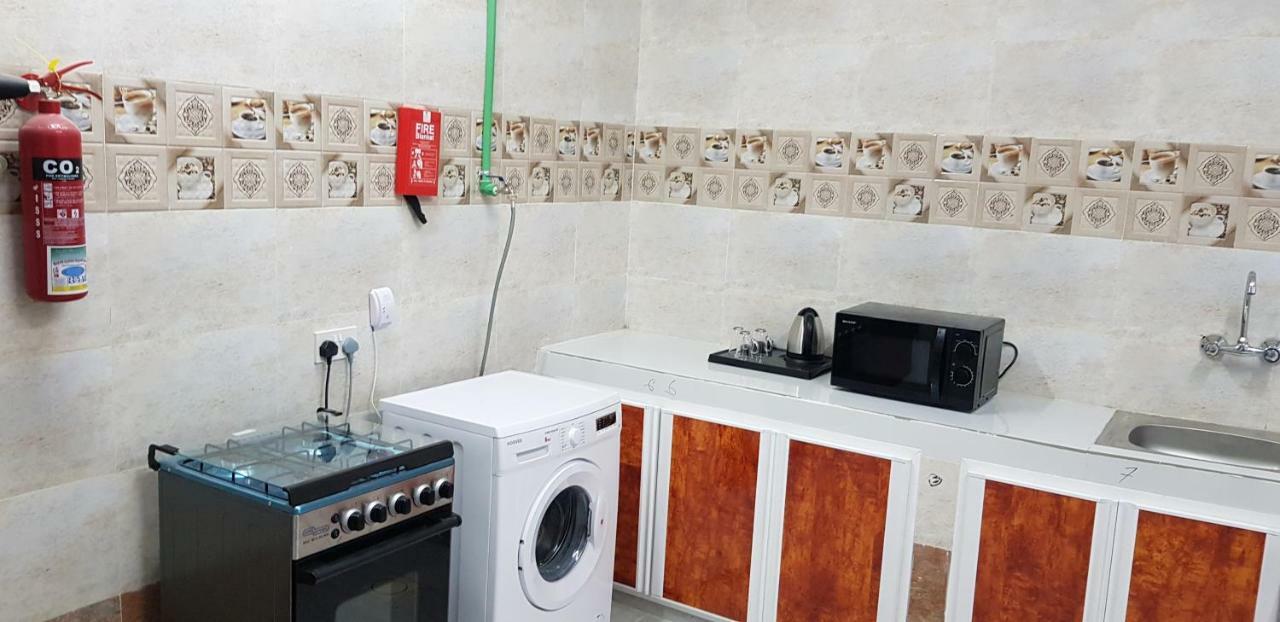 الشقق الفندقية الدقمفي  أجنحة دمب المظهر الخارجي الصورة